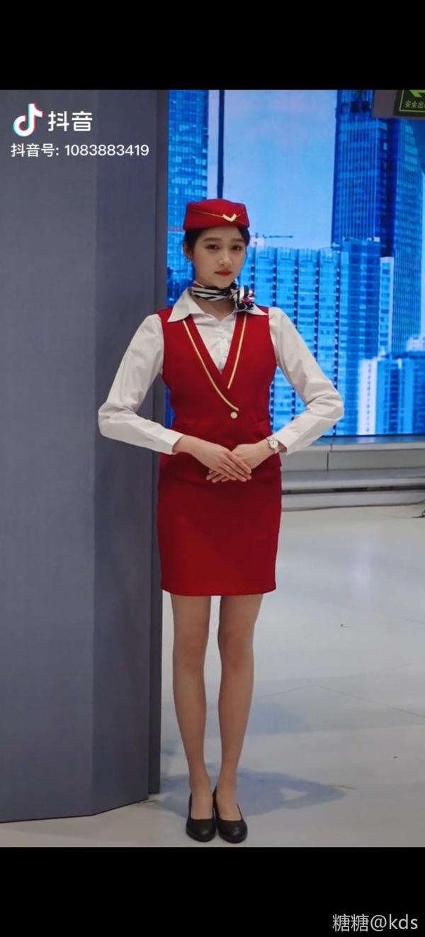 关晓彤空姐造型真嗲-宽带山kds-宽带山社区-城市消费门户