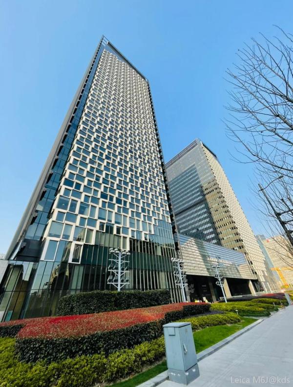 星荟中心为什么商场空空荡荡测老没几只